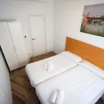 RentalSevilla Espacioso y acogegor apartamento de 3 dormitorios