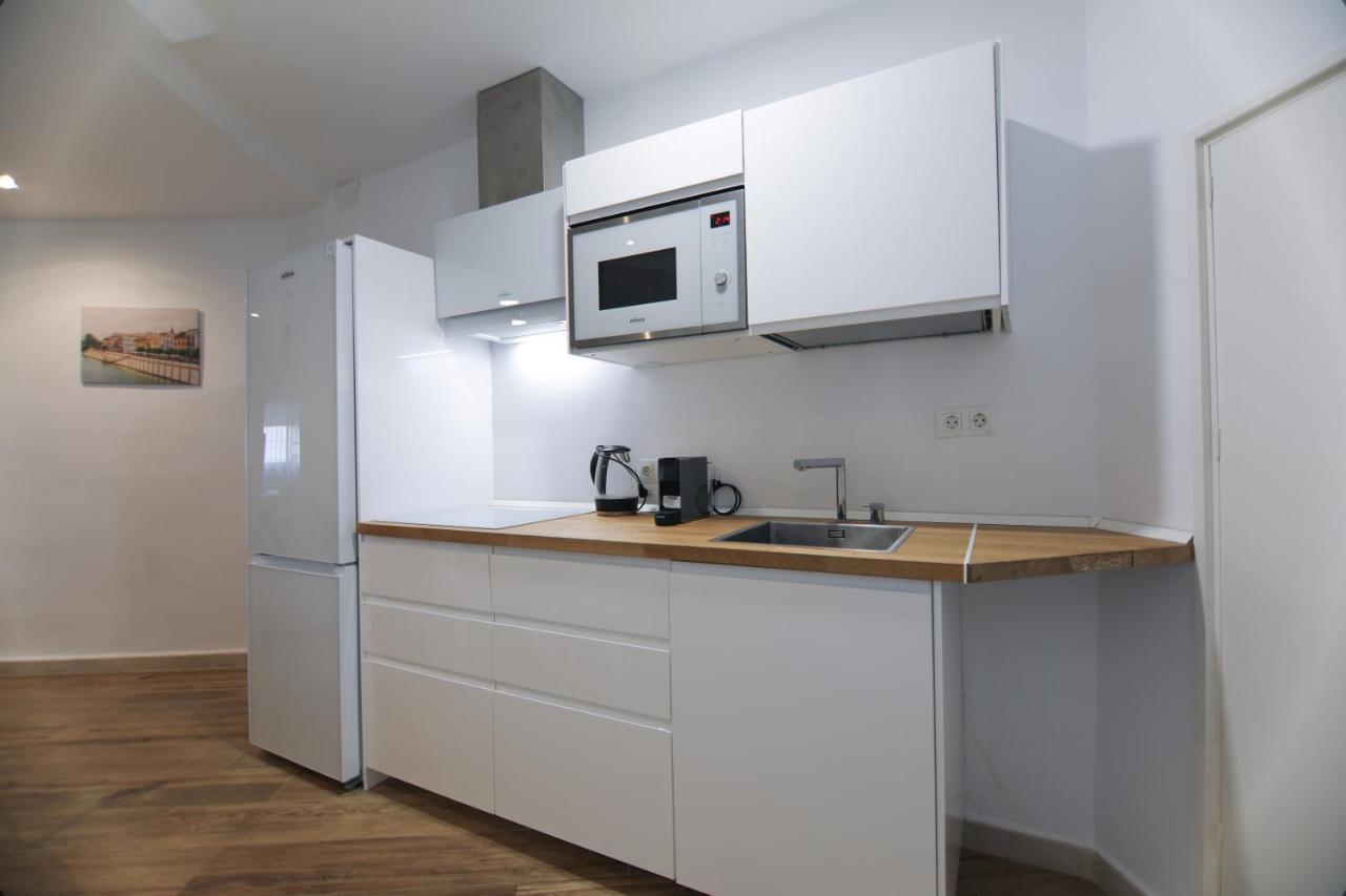 Rentalsevilla Espacioso Y Acogegor Apartamento De 3 Apartamento Sevilla