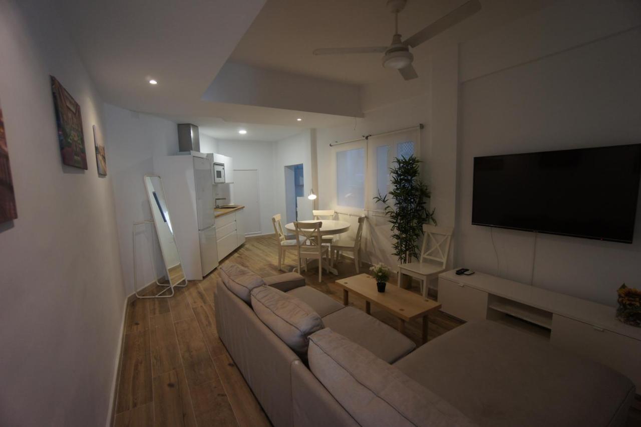 Apartamento Rentalsevilla Espacioso Y Acogegor Apartamento De 3 Sevilla