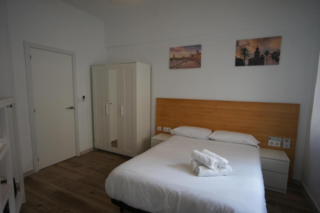 Rentalsevilla Espacioso Y Acogegor Apartamento De 3 * Sevilla